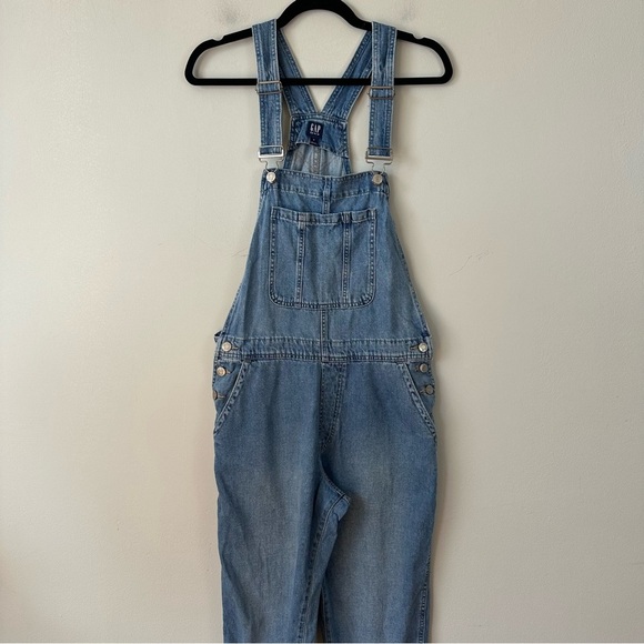 Gap | Medium Wash Denim Jean Overalls Size Medium Women's - Picture 2 of 6